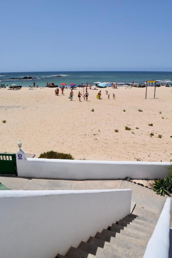 Beachfront Bungalow Cotillo Lagos Exterior photo